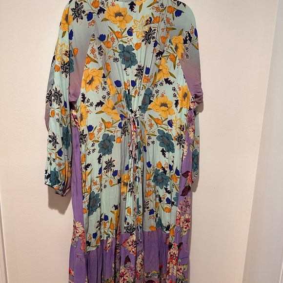 Johnny was gorgeous gown with pockets/ very beautiful. - Picture 11 of 14